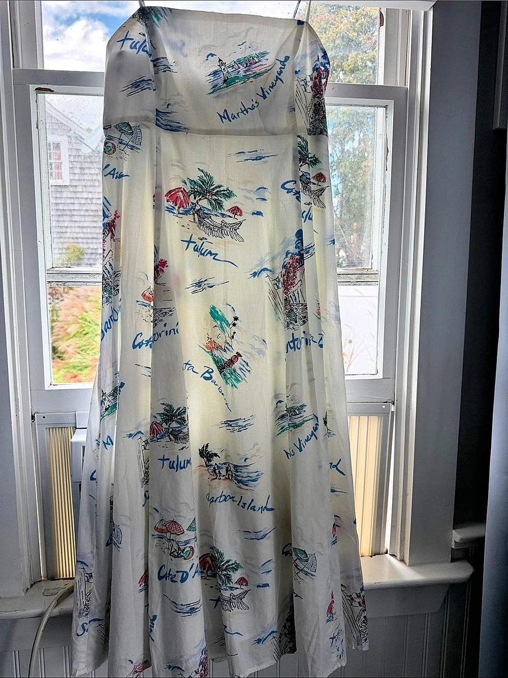 GAP Printed Maxi Dress in White & Blue Size Medium NWT